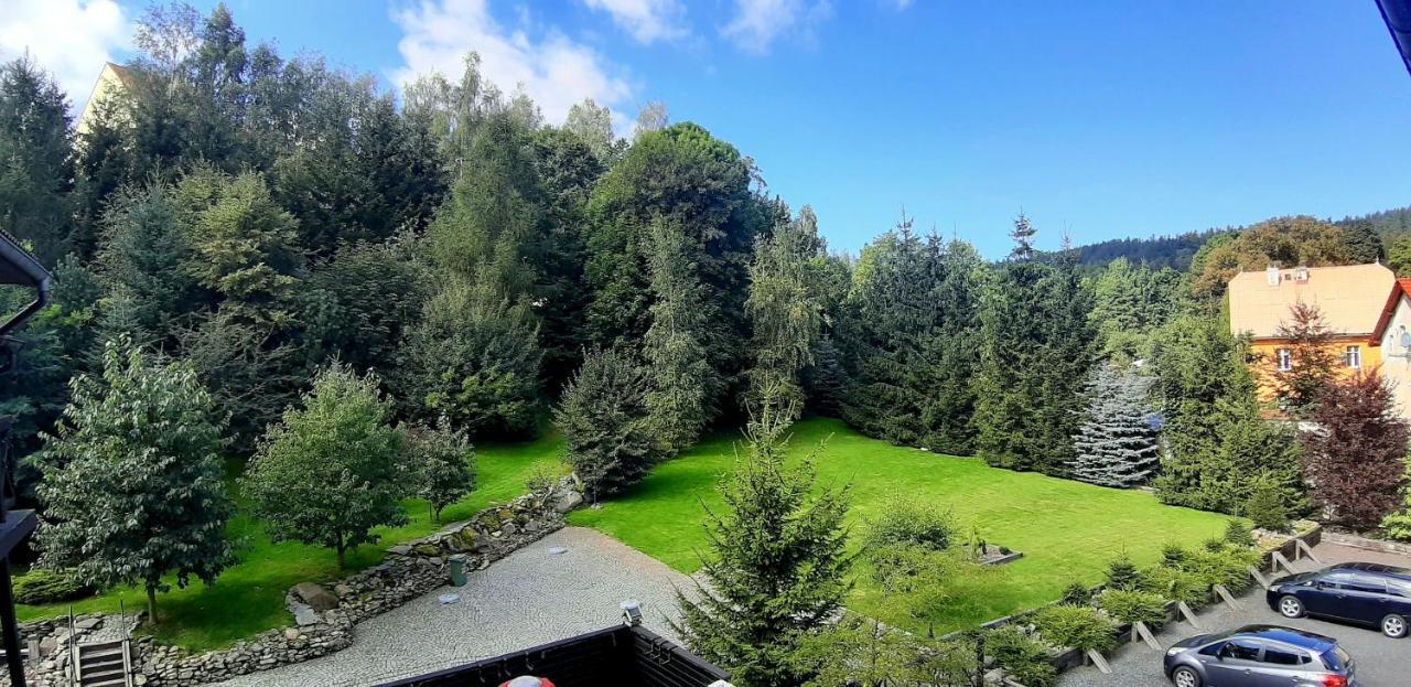 Rezydencja Zapiecek Świeradów-Zdrój Esterno foto